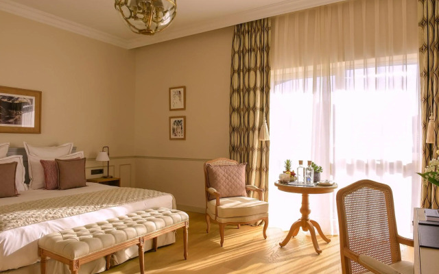 Hotel Chais Monnet & Spa