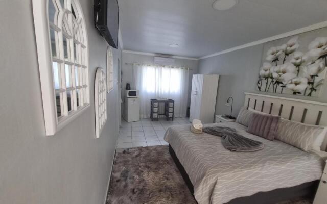 Sondela Bed & Breakfast