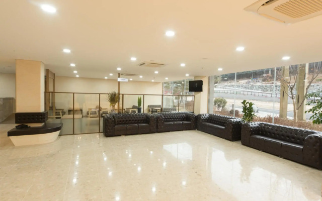 Lake Ocean Resort Sokcho