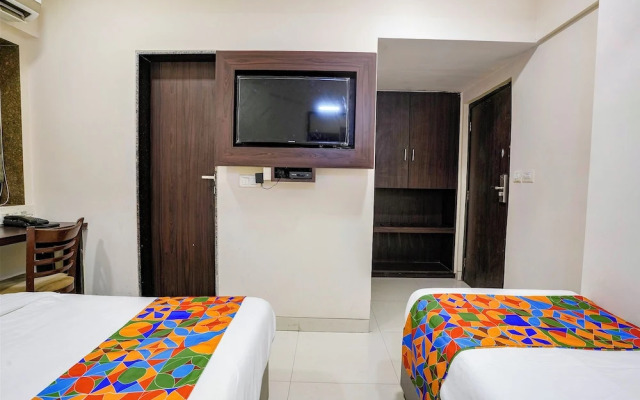 Fabhotel Kamran Residency
