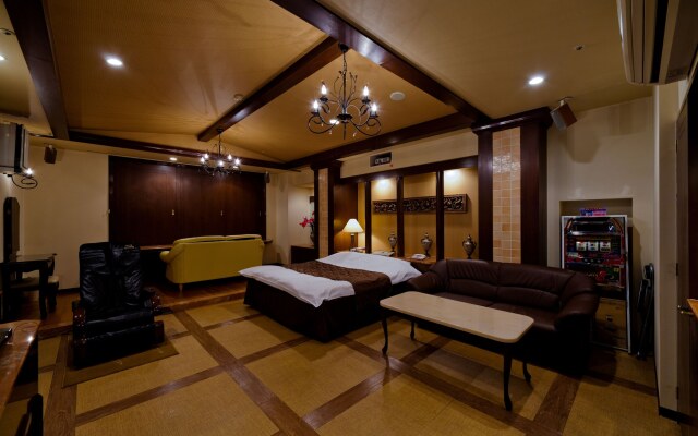 Hotel Fine Garden Toyonaka Itami Airport