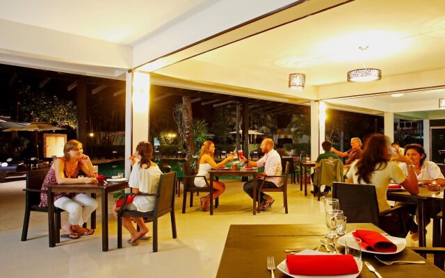 Bamboo Beach Hotel & Spa