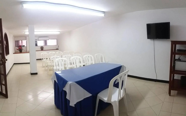 Hotel Tumburagua Inn