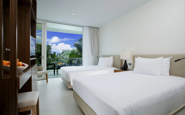 Splash Beach Resort