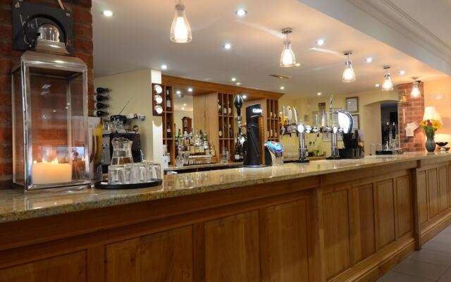The Bell Country Inn