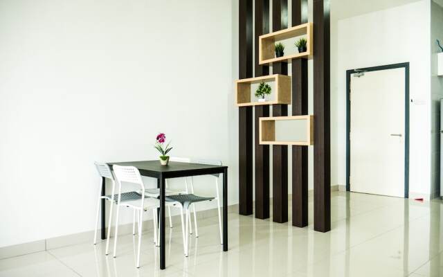 Damen Residence by Widebed