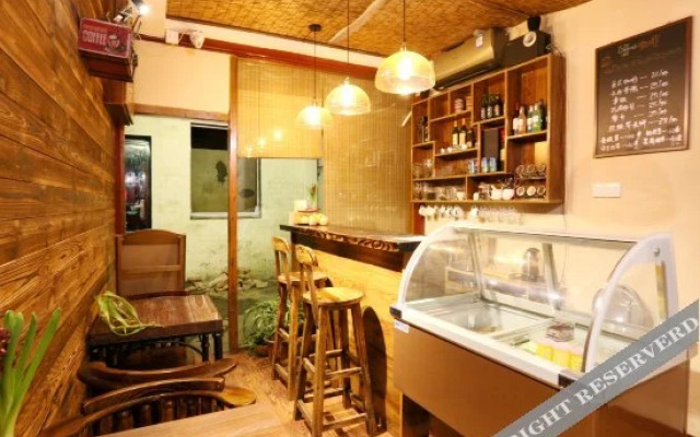Tongli Yaojia Hostel