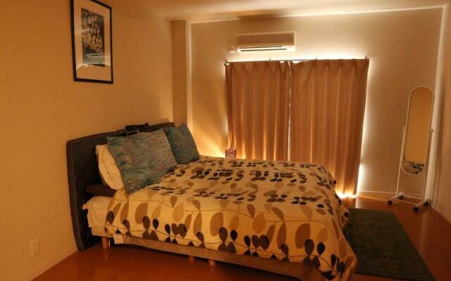 Sun Heights Horikawa 205
