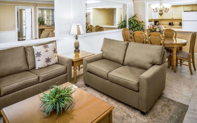 Hilton Vacation Club Charter Club Naples Bay