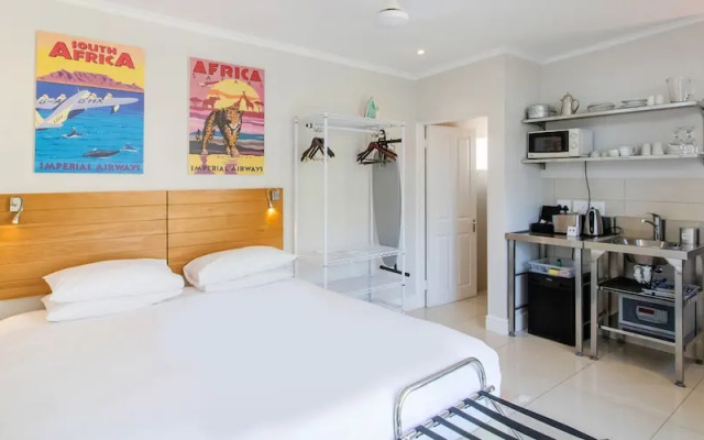 Stone Cottages Camps Bay
