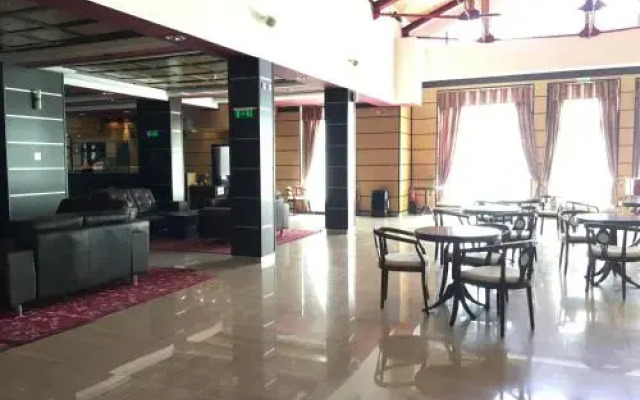 Rivendell Apartments Semiramida Gardens