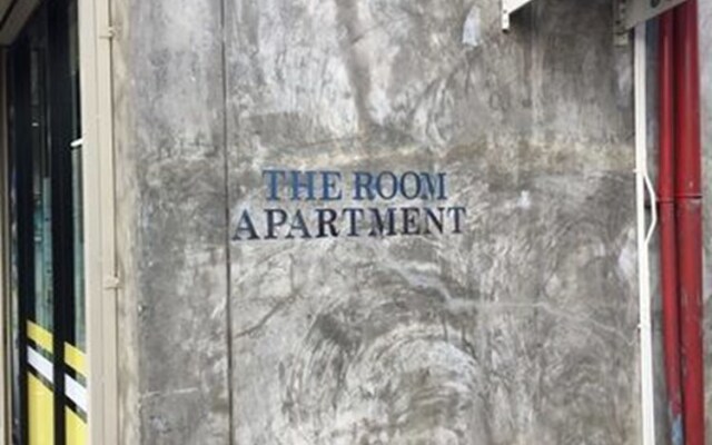 The Room Apartment