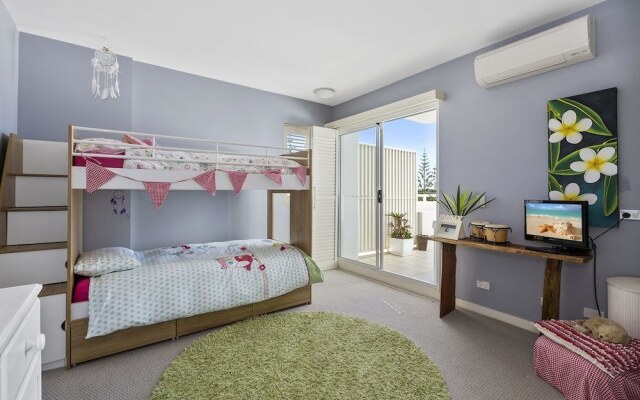 Resort On The Beach 1219/20