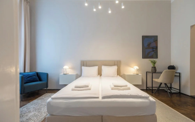 Venus Apartments - Opera III