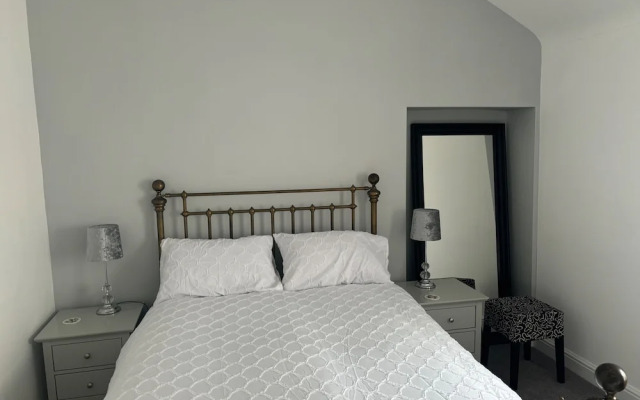 Penmaenmawr Coastal Retreat
