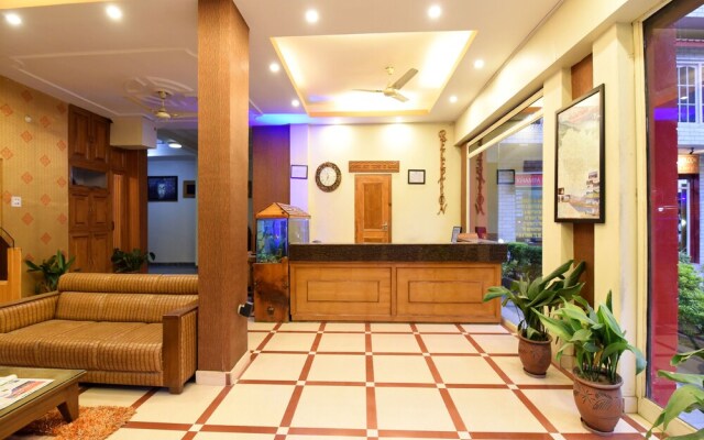 OYO 14223 Home Deluxe 2BHK Near Kullu Airport