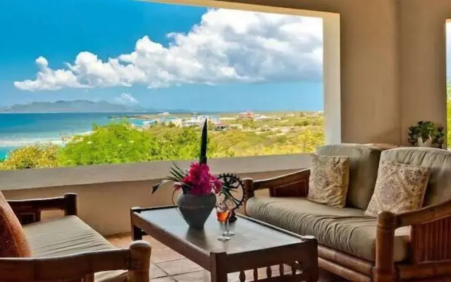 Zenaida Estate