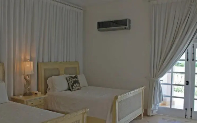 Villa Blanca