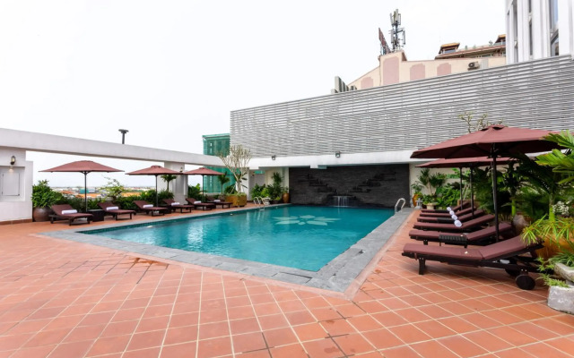 White Lotus Hue Hotel