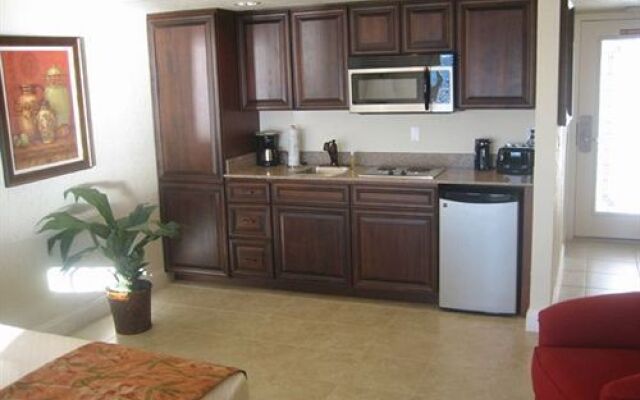 Beso Del Sol Resort
