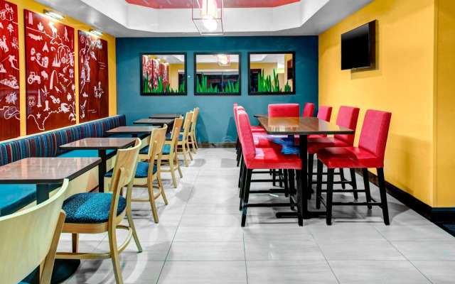 Towneplace Suites Bakersfield West