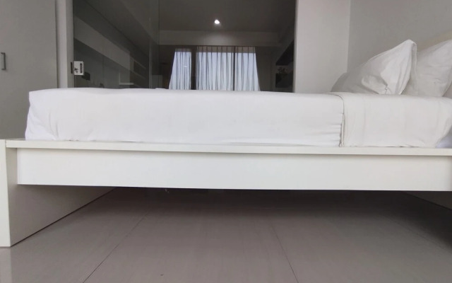 Nice And Comfy 1Br At Dago Suites Apartment