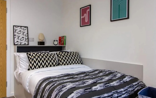 Ensuite Rooms STUDENTS Only - CANTERBURY - Campus Accommodation