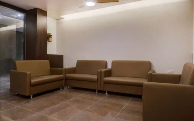 Omkar Executive by OYO Rooms