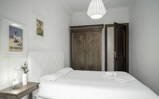 SanSebastianForYou Cathedral Apartment
