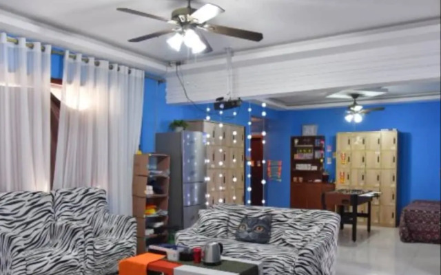 Luoyang Q-home Youth Hostel