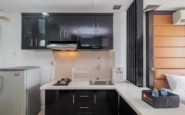Cozy And Tidy Studio Apartment Mangga Dua Residence