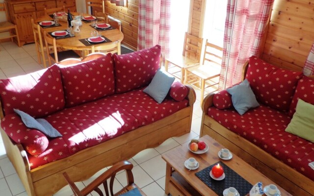 Exquisite Chalet in Rhone Alpes With Swimming Pool