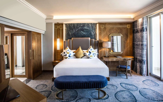 Suncoast Hotel & Towers