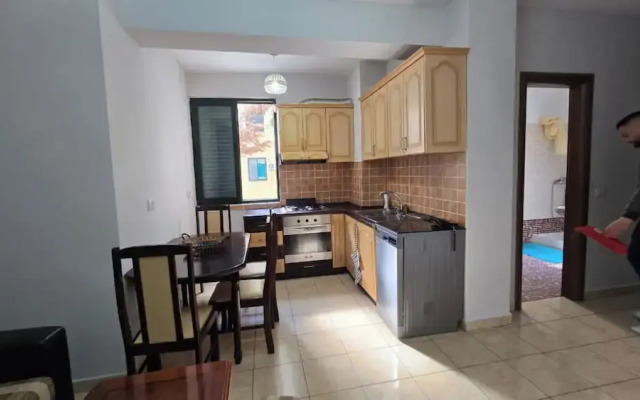 Tirent Apartment - Cozy Bedrooms Stay by Golem Beach.