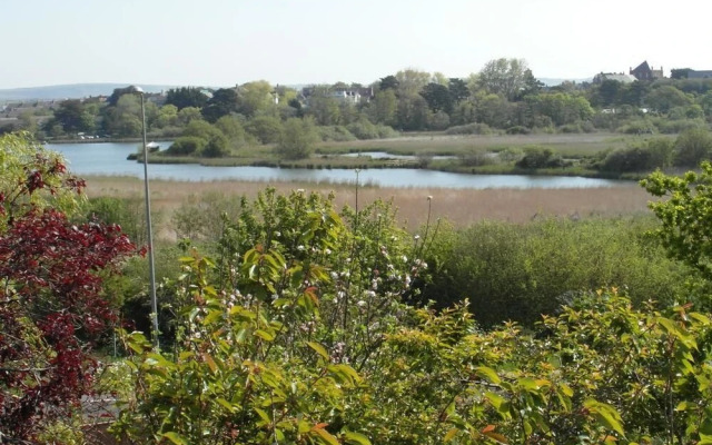 Lakeside Guest House