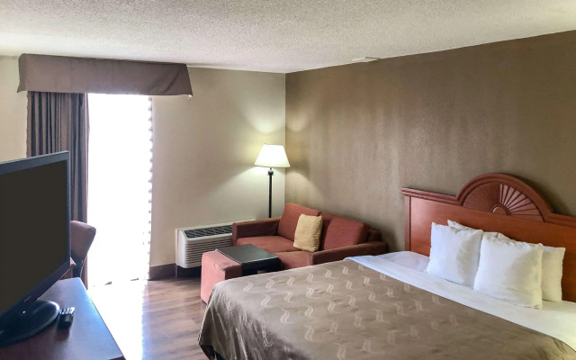 Quality Inn Near Joint Base Andrews - Washington Area