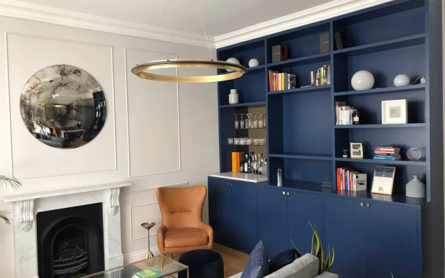 Luxury Victorian 2 Bedroom Apartment Near Tube