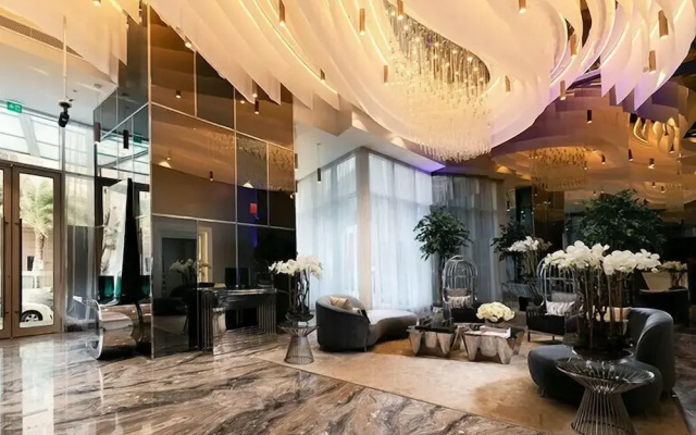 High End Luxury Stay with Full Palm Jumeirah View