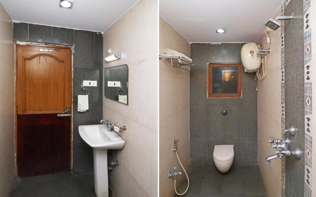 Hotel Amar Palace by OYO Rooms