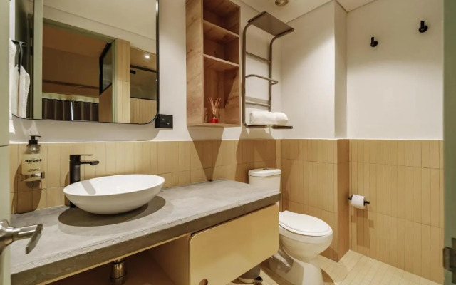 The Somos Flats Provenza