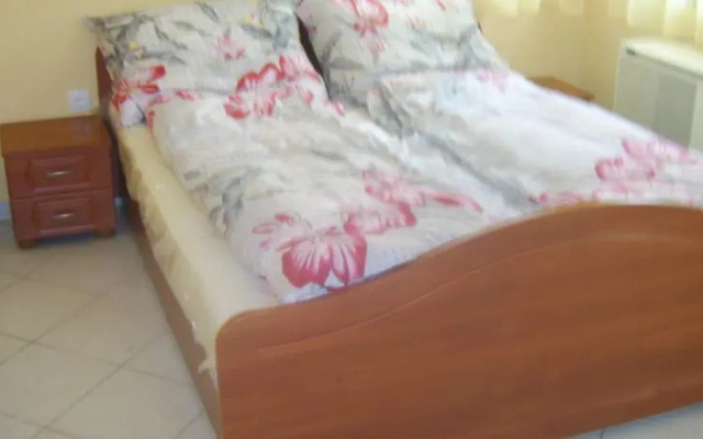 Zamárdi apartmanház