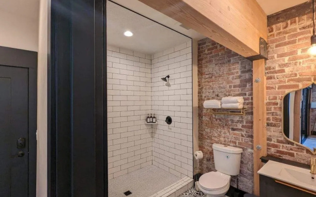 Linden Lofts