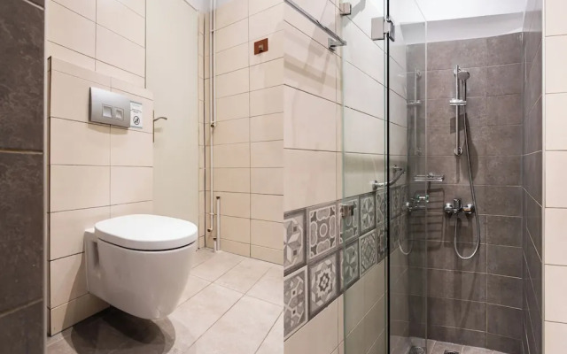 UPSTREET Zeus Temple View 2BD Apt Acropolis-Plaka