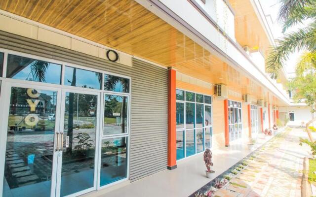 OYO 1653 Fajar Residence