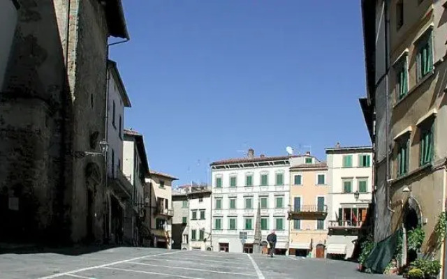 Monte S. Savino Apartments by ThazItalia