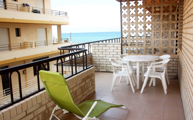 Apartamentos Bernat Pie de Playa 3000