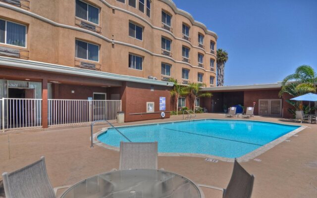 Holiday Inn Express San Diego South - Chula Vista by IHG