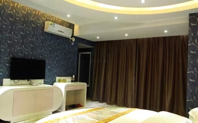 Fanghua Holiday Inn