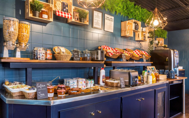 Sure Hotel by Best Western Calais Coquelles Tunnel s/ Manche