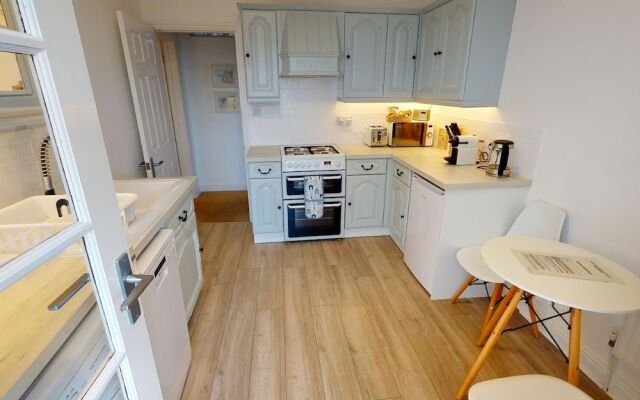 Ilfracombe Raphael 2 Bedrooms